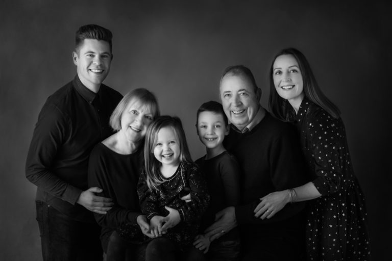 what type of clothes to wear for black and white family photos