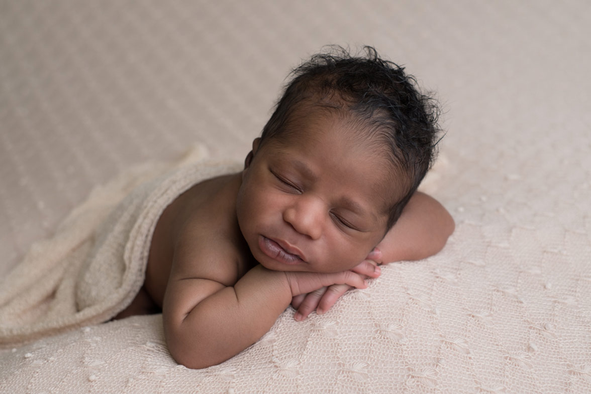 Newborn Poses with Parents | Newborn Photographer, Seattle — Ashley  Thompson Photography, Bend's Maternity & Newborn Photographer